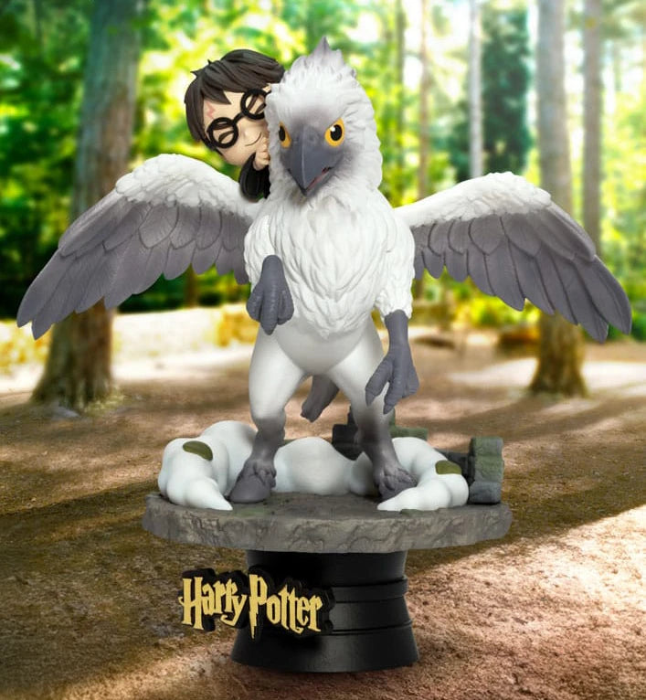 Diorama with heart and hippogriff – Harry & Buckbeak in action!
