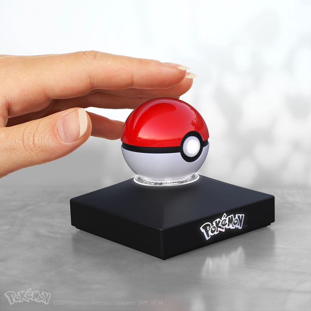 Mini Pokéball – Diecast-Replik mit Licht & Display