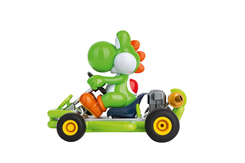 Remote-controlled Yoshi Pipe Kart RC with racing fun in the living room ๐