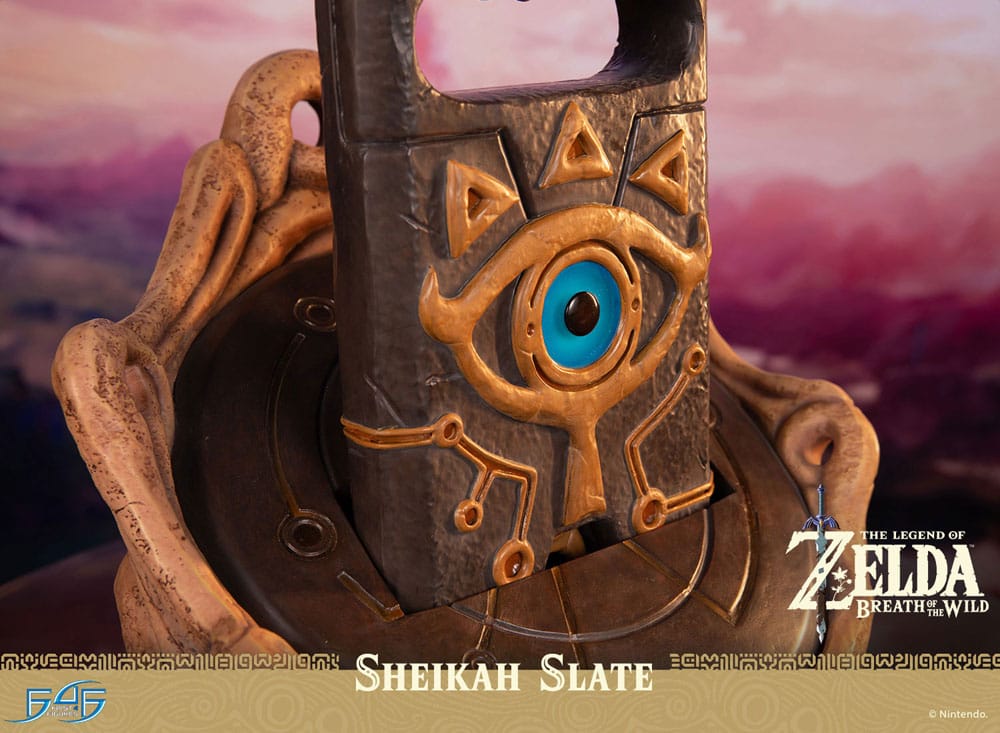 Life-size Sheikah Tablet - Statue from The Legend of Zelda (limited)
