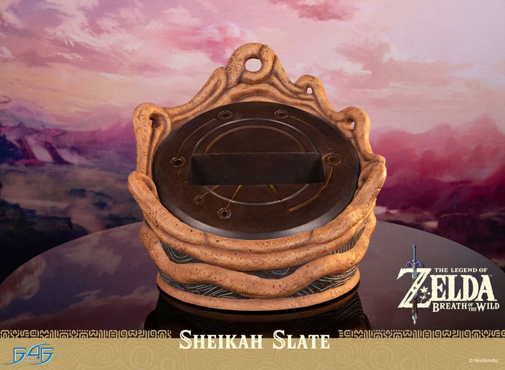 Life-size Sheikah Tablet - Statue from The Legend of Zelda (limited)