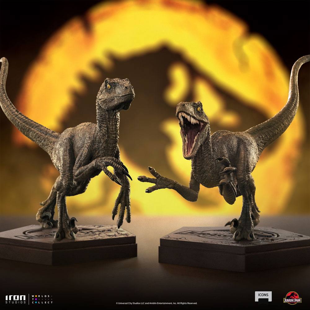 Jurassic Park Velociraptor Deceptively Real Statue – Detailed & Epic