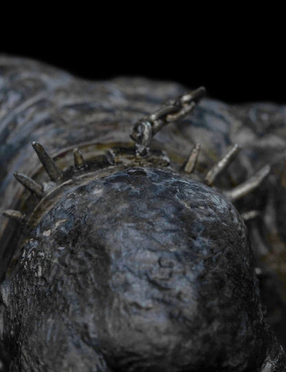 Cave troll as a statue for the living room – The horror from Moria!