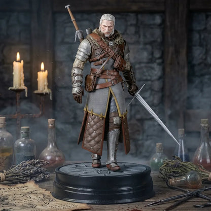 Figur Geralta z Rivii – zbroja arcymistrzowska Szkoły Niedźwiedzia (Ursine)