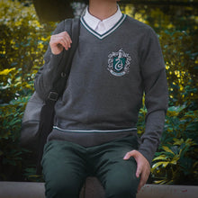Sweter Slytherin Knitting – Magiczny styl dla ambitnych