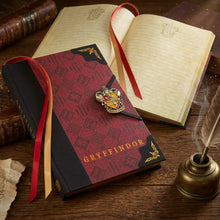 Dziennik Gryffindoru Harry'ego Pottera – dla odważnych myśli i magicznych notatek
