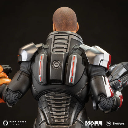 Mass Effect Commander Shepard PVC Statue 23 cm – mit N7-Helm