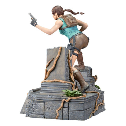 Tomb Raider Lara Croft PVC Statue 24 cm – mit Zubehör