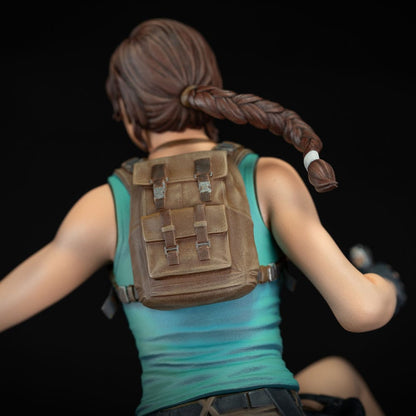 Tomb Raider Lara Croft PVC Statue 24 cm – mit Zubehör