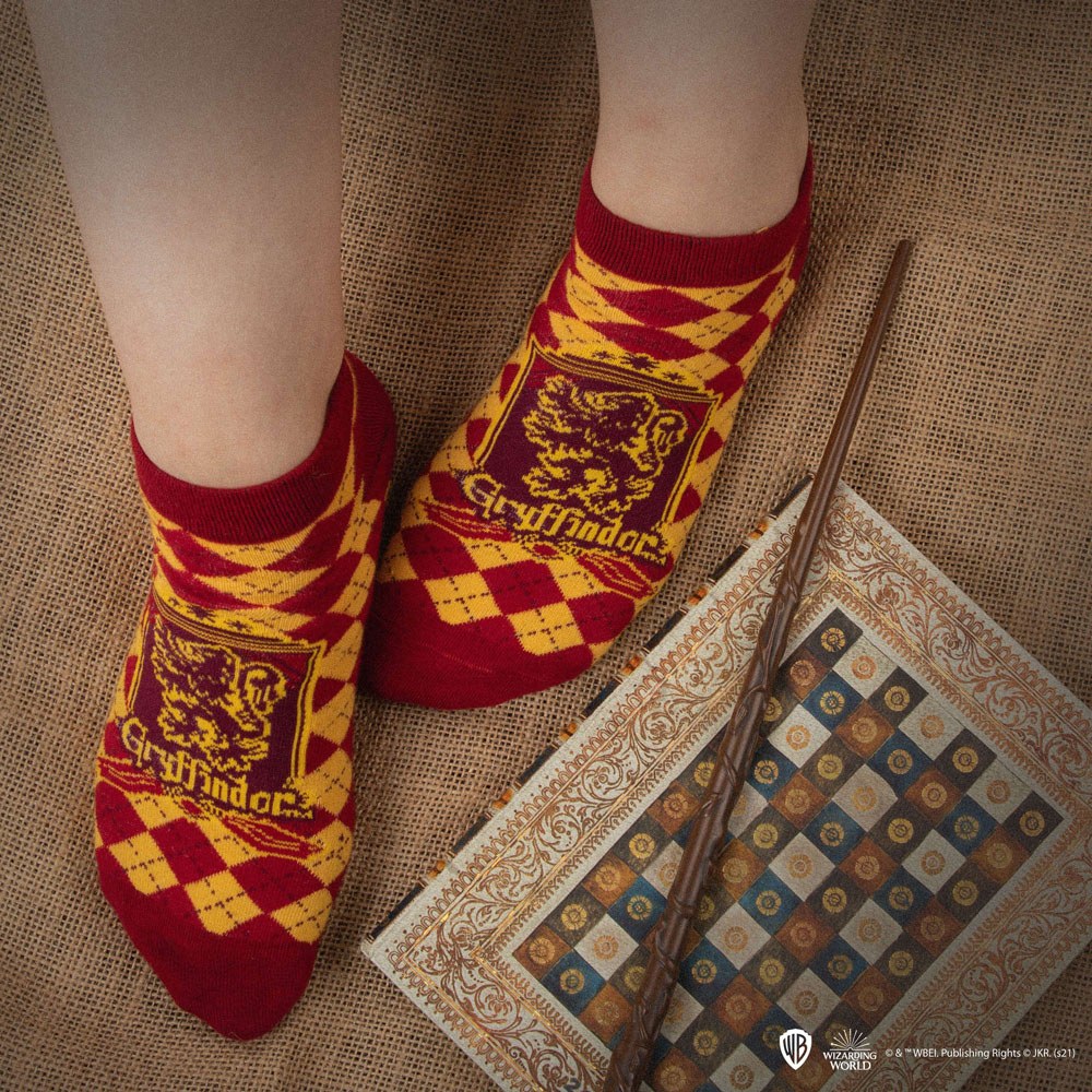 Zauberhafte Gryffindor Knöchelsocken – 3er Pack ❤✨