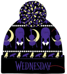 Stylische Wednesday Beanie mit Pom-Pom für Fans